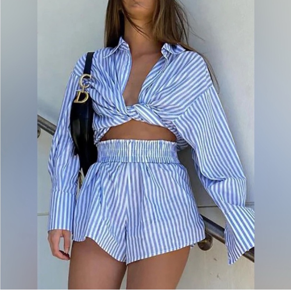 Commense High Waist Blue and White Shorts - Picture 3 of 5